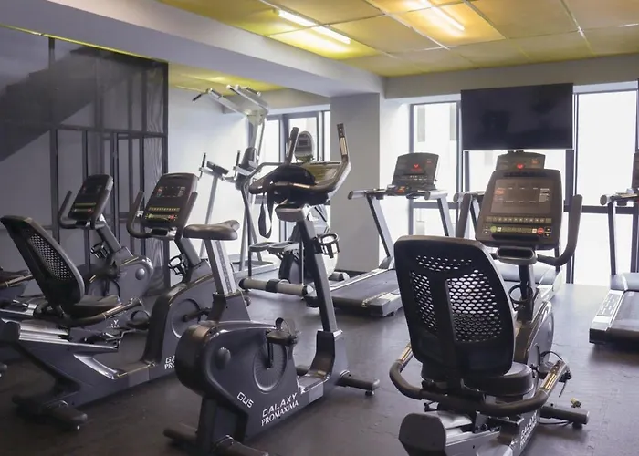 Beautiful Near Hospital Espanol And Squares Apartment *